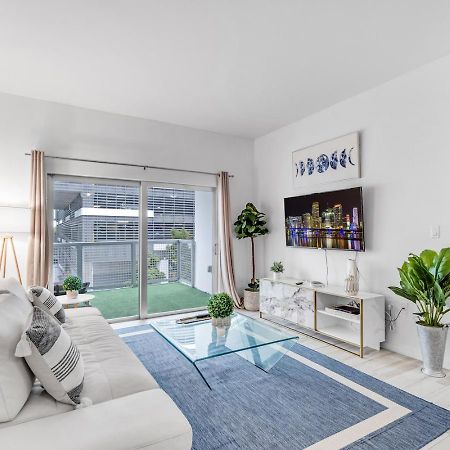 Lovely Unit Mins From Wynwood With Free Parking Маями Екстериор снимка