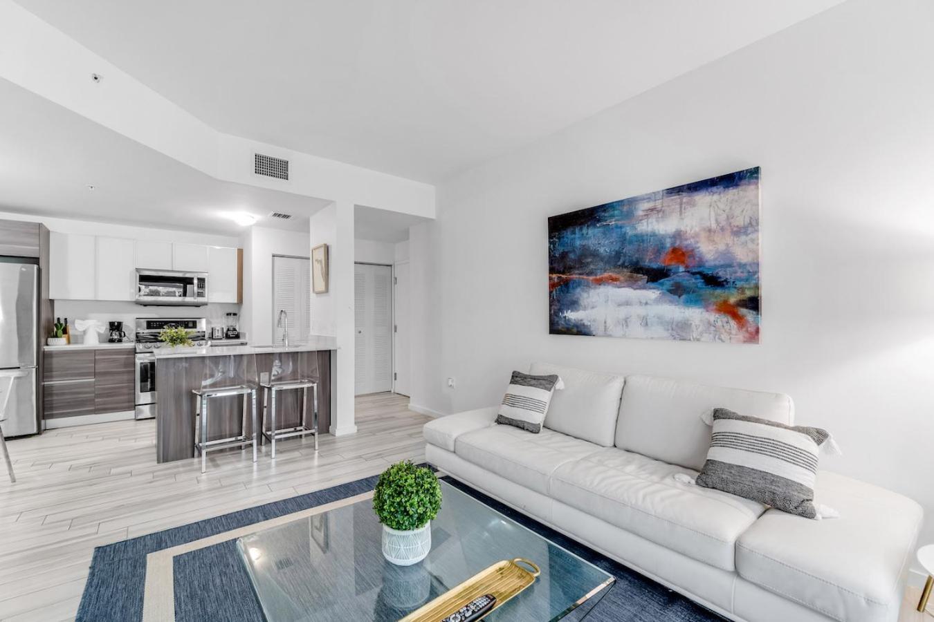 Lovely Unit Mins From Wynwood With Free Parking Маями Екстериор снимка